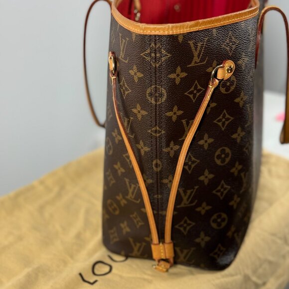 SOLD TYSM Louis Vuitton Neverfull MM with Pouch - Picture 9 of 13